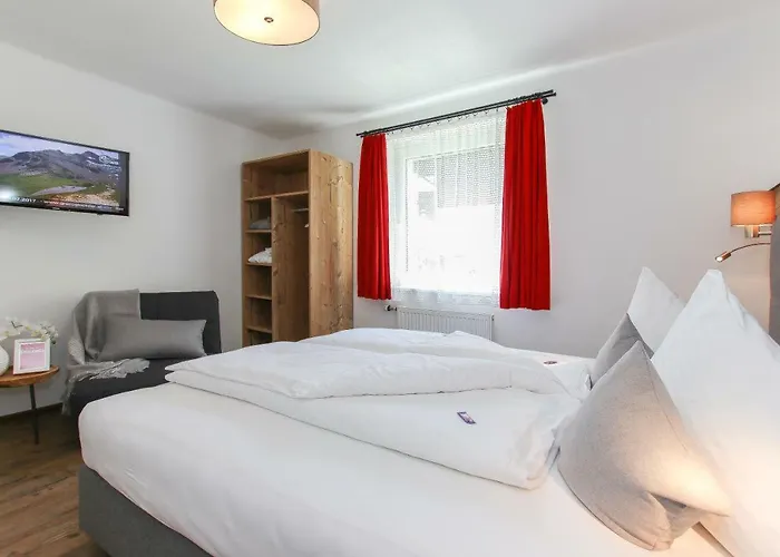 Grossglockner 木屋 *